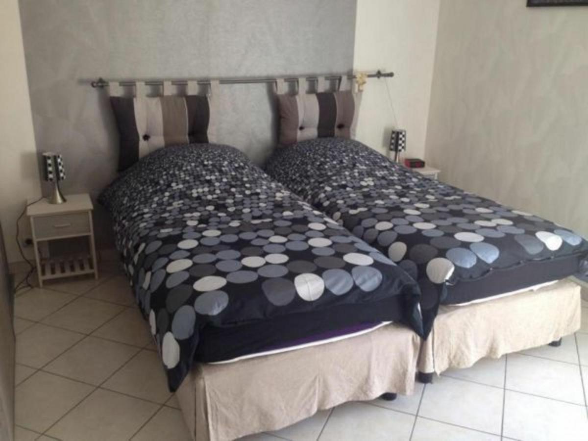 Charmant Gite A Etain, Tout Inclus, Proche Verdun Avec Terrasse Et Parking - Fr-1-585-3 Екстериор снимка